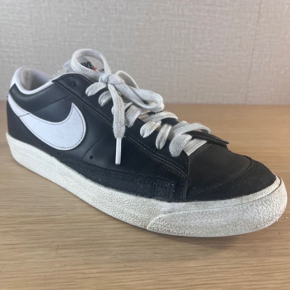 Nike Blazer Low 77 Vintage Black White Sneakers DA6364-001 Mens 8